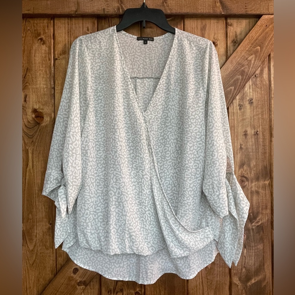 BEACON
Allan Surplice Tie Sleeve High
Low Blouse